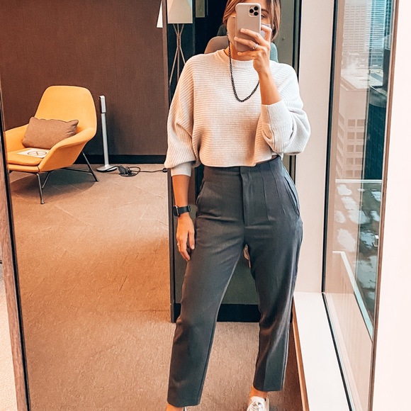 Meet your Posher, Meritt - Picture 5 of 5